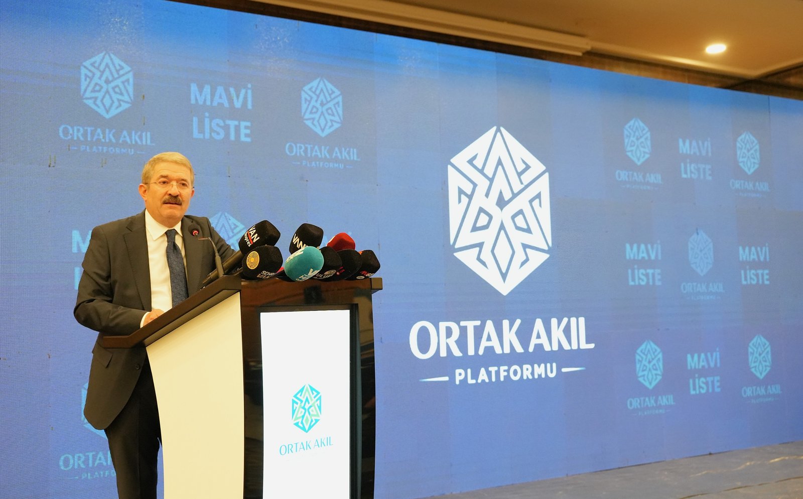 Van Zamanı, Tam Zamanı. Biz Net'iz!